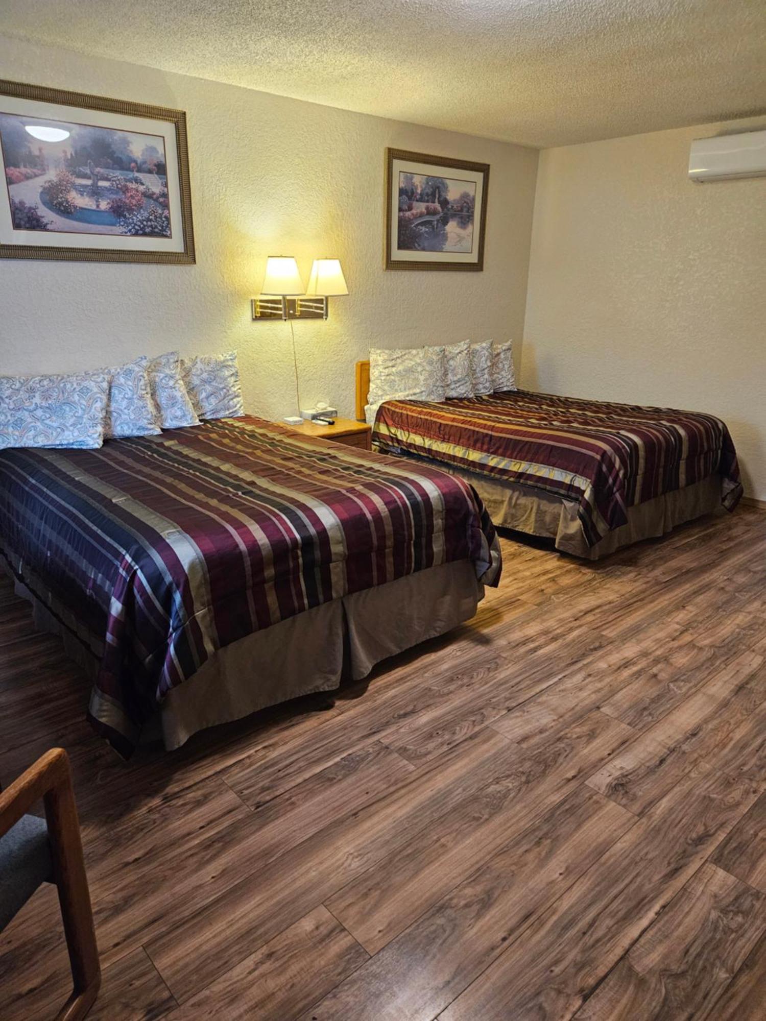 Travel Inn Motel Кениън Сити Екстериор снимка