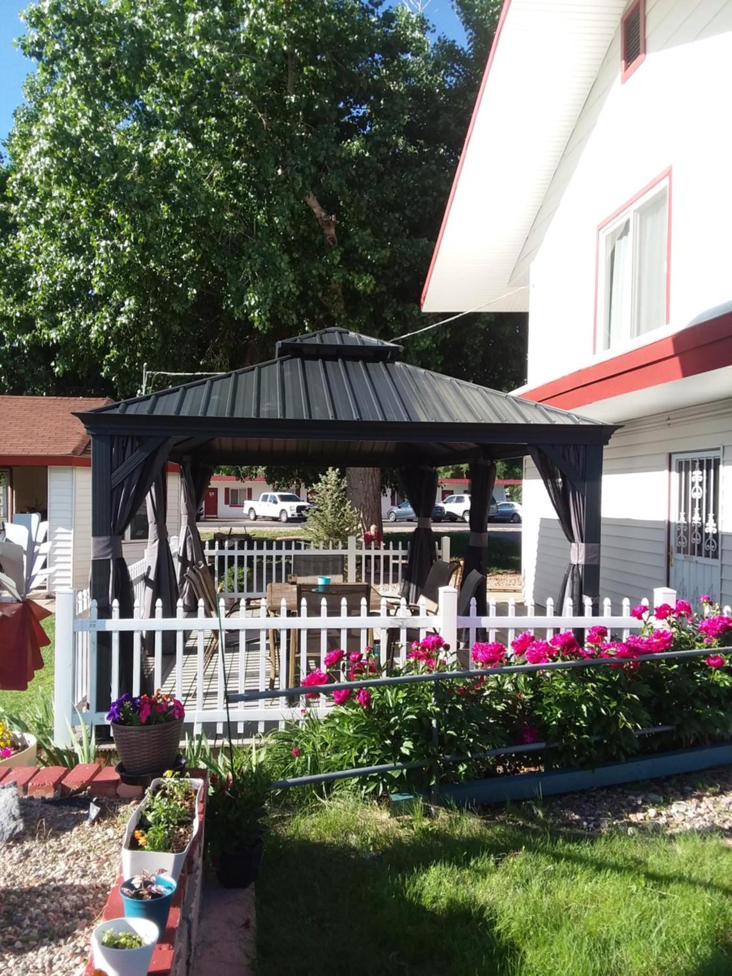 Travel Inn Motel Кениън Сити Екстериор снимка